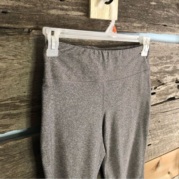 RBX Size Med Grey/Black Mesh Activewear Capri Pants - Picture 2 of 5